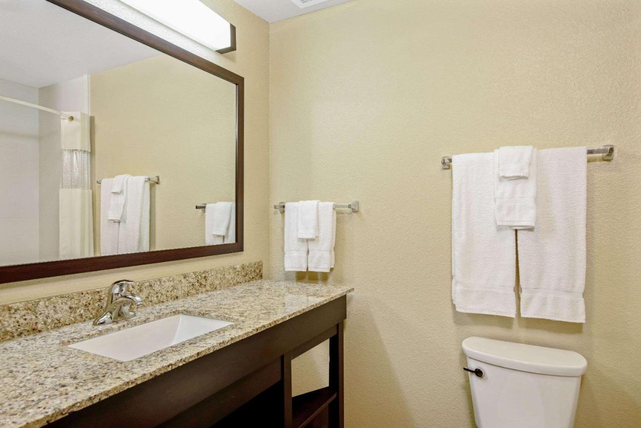 La Quinta By Wyndham Gillette Otel Dış mekan fotoğraf
